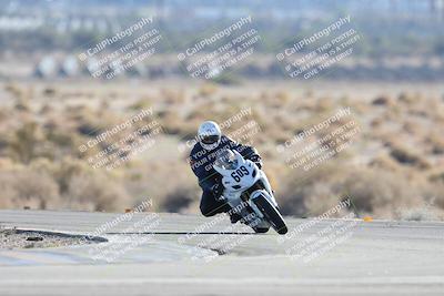 media/Dec-07-2025-CVMA (Sun) [[3e7d2de5dc]]/Race 12- Formula 40 MW and LW/